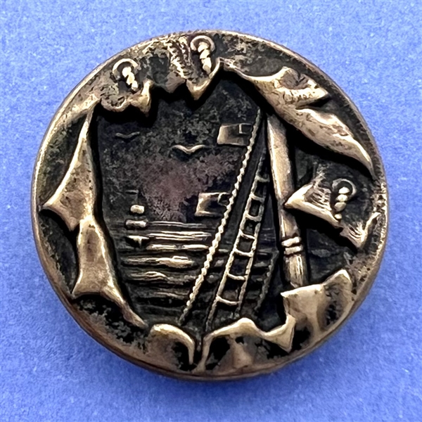 “A hole in the sail” button.