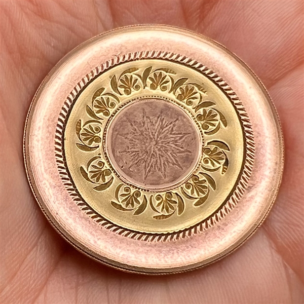 Excellent condition - 18th c. Gilded and chased copper Colonial button.