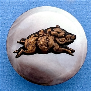 Sporting button of a wild boar.