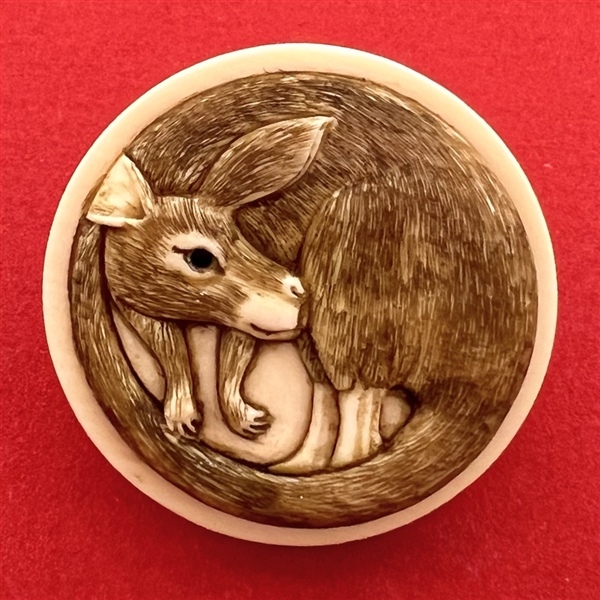 Kangaroo natural material button.