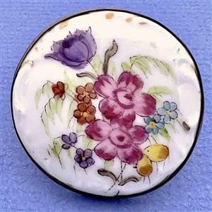 Soft paste porcelain button of flowers.