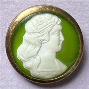 Sulphide (?) head of a woman - glass in metal button.