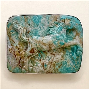 FANTASTIC carved turquoise button of a horse.