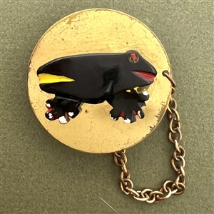 Vintage snapette of polymer frog.