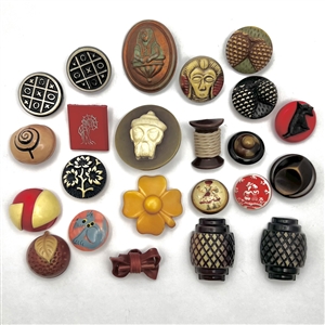 Twenty Vintage three celluloid buttons.