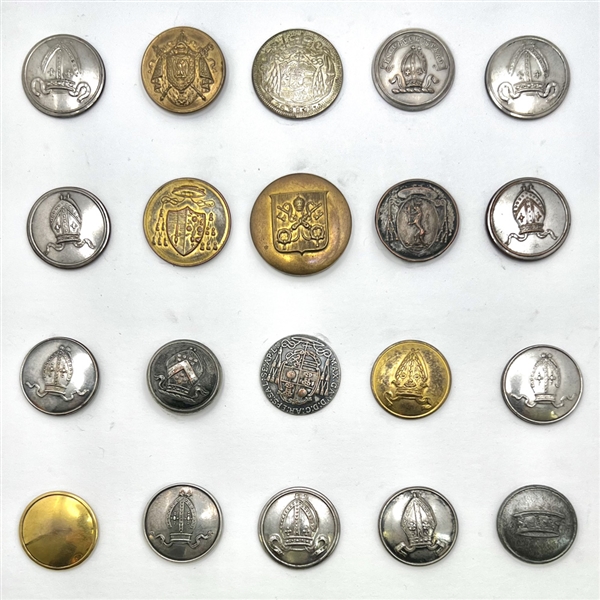 Twenty assorted Ecclesiastic Livery buttons