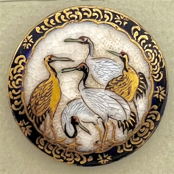 Satsuma button of five red-crowned cranes.