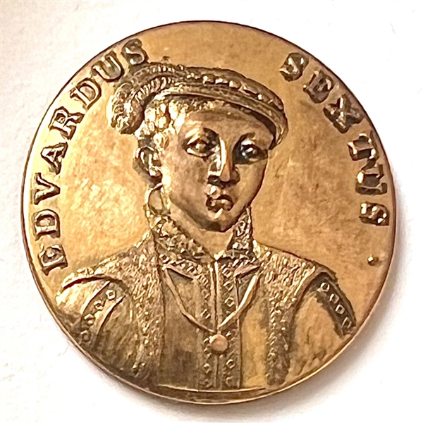 Commemorative button for King Edward VI of England.