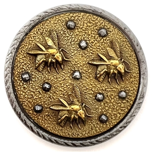 Steel cup button of “three bees."