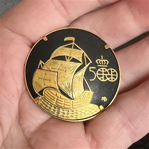 Damascene sailing ship button with verbal.