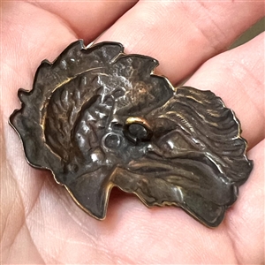 Realistic “Chanticleer button.
