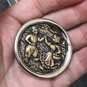 SCARCE “Dutch Dancers button. 