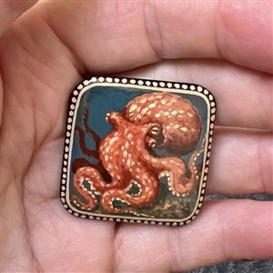 FABULOUS Russian lacquer button of an octopus!
