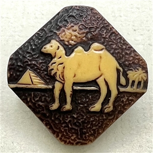 Vintage one-piece 30s celluloid button of a camel. 