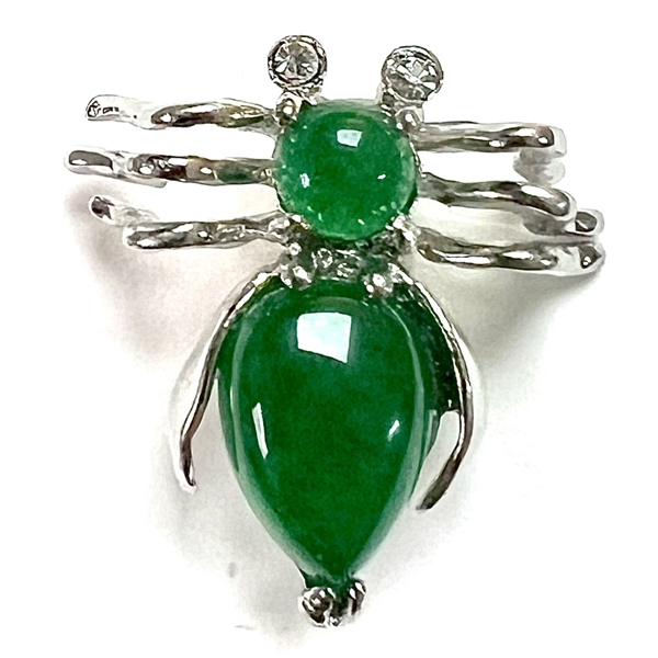 Realistic spider gemstone button.