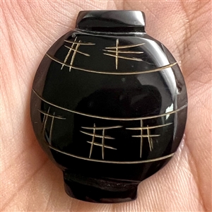 Vintage Bakelite button of realistic Asian lantern.
