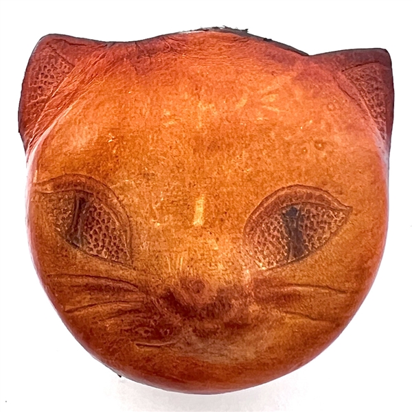 Extra large leather cat face button. 