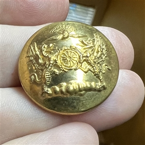 UNUSAL Livery (?) badge button of dragons.