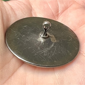 Motiwala enamel button of a bridge and tree and verbal “Thank you!