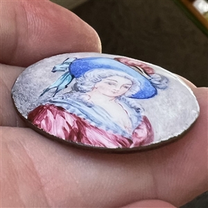 Lovely painted enamel button of the Duchess of Devonshire.