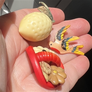 Three FABULOUS vintage celluloid buttons. 