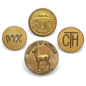 Four brass hunt club buttons. 