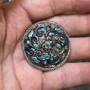 Chinese silver button of flowers with enamel.