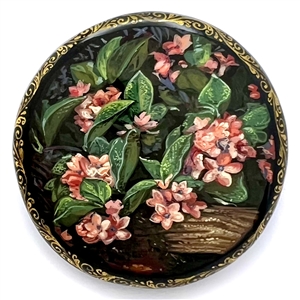 Russian lacquer button of “Trailing Arbutus." 