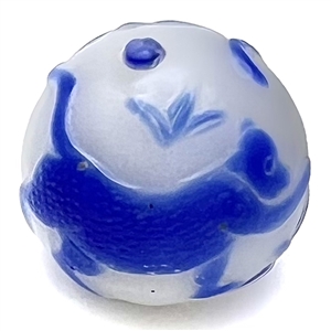 Peaking glass ball button of two monkeys (?).
