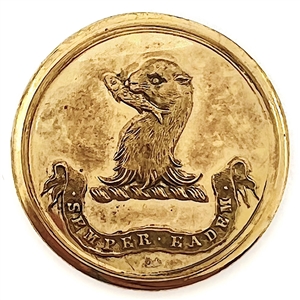 RARE subject - Otter head with fish in its mouth Livery crest button.