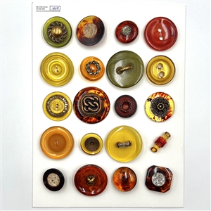 Card of twenty large vintage Bakelite buttons.