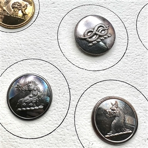 Card of 14 Livery crest buttons. 