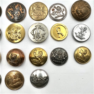 Card of of 53 uniform and Livery buttons.