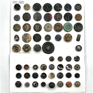 Card of 61 composition buttons.