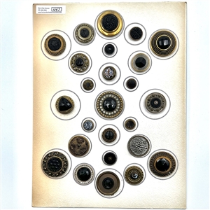 Card of 25 black glass in metal buttons.