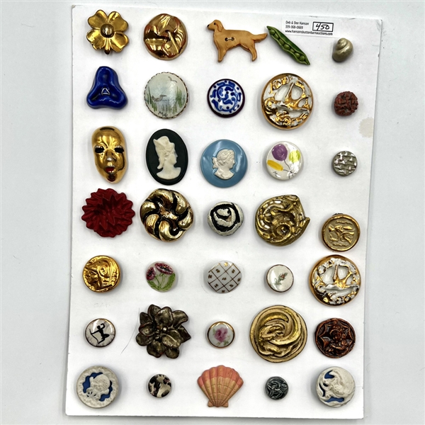 Card of 35 ceramic and other buttons.