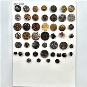 Card of 46 plant life buttons.