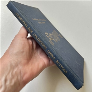 “Guidelines for Collecting China Buttons book. 
